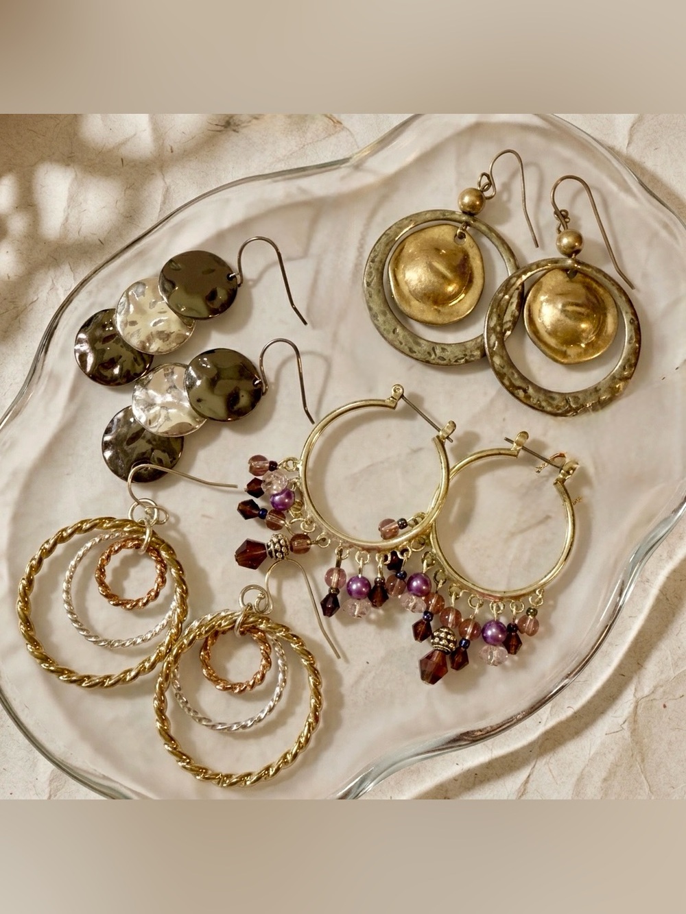 Bundle of 4 pairs of circle earrings for pierced ears Women’s costume jewelry